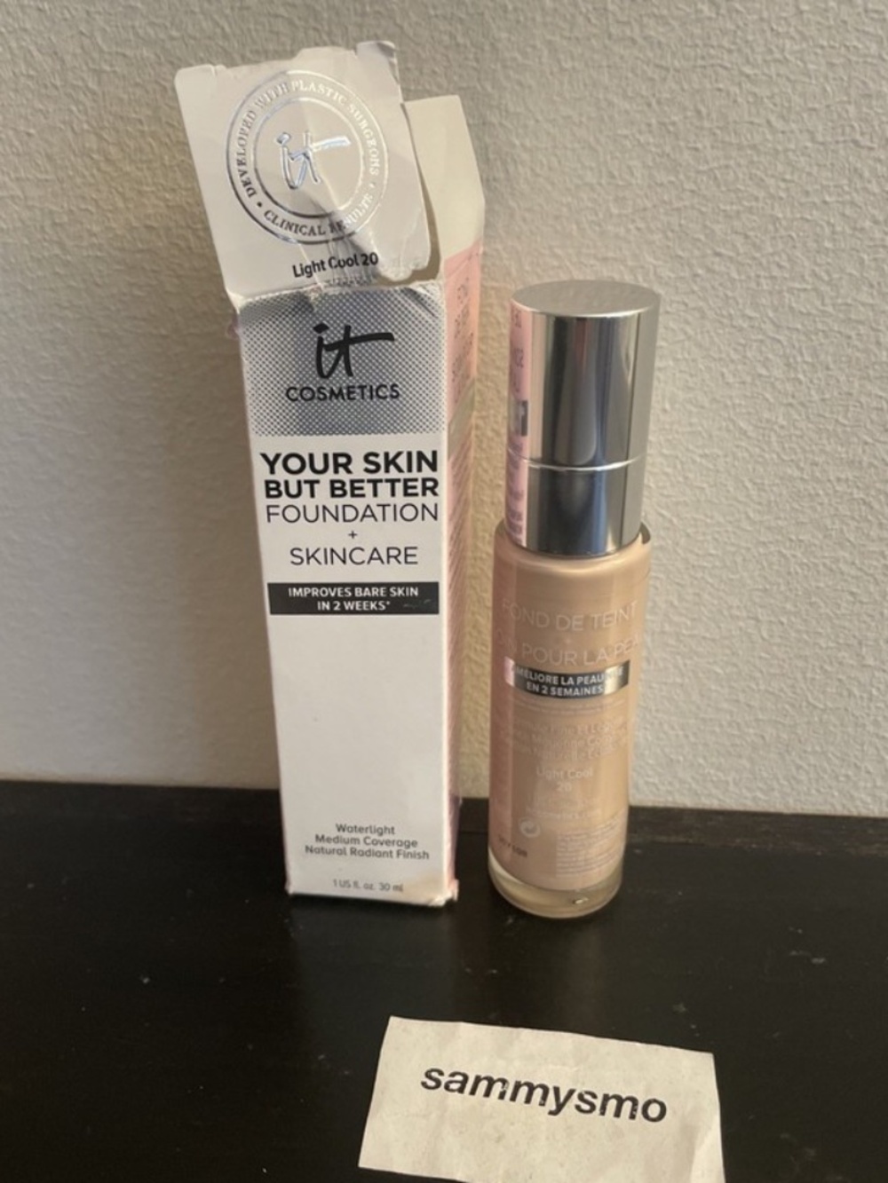 IT Cosmetics Your Skin But Better Foundation Skincare, 20 Light Cool,DESCRIPTION